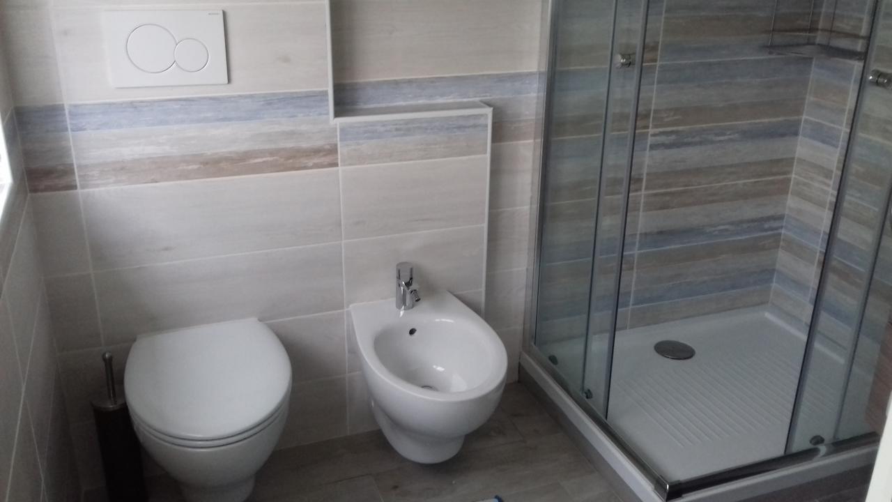 Da Rosemarie Bed & Breakfast Levico Terme Ngoại thất bức ảnh